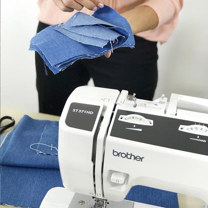 Máquina de Coser ST371HD
